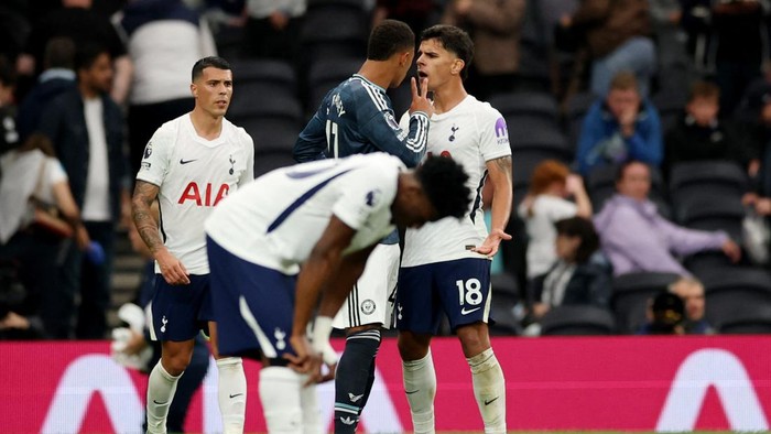 Tottenham Makin Terpuruk, Newcastle Bungkam The Lilywhites 2-0